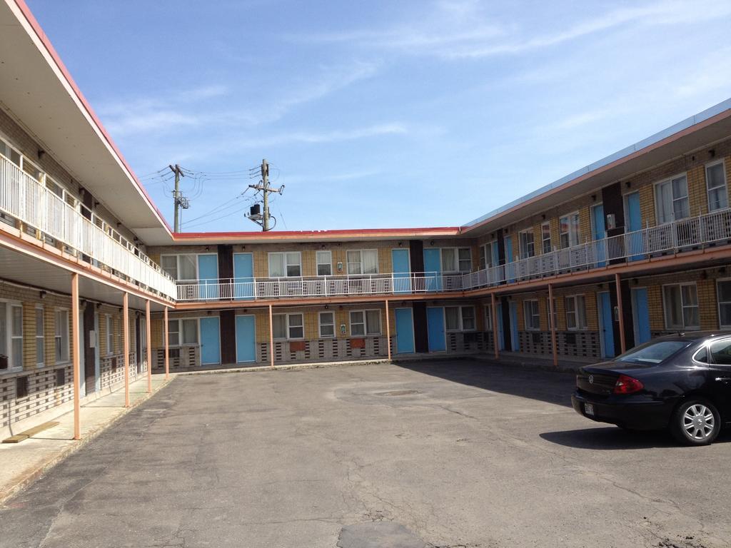 Motel Saint-Jacques モントリオール エクステリア 写真